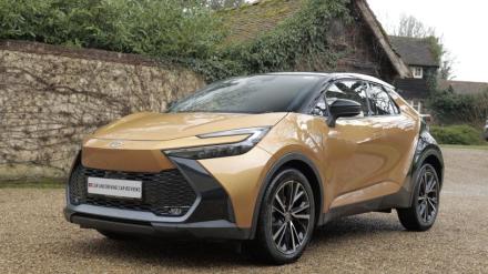 Toyota C-hr Hatchback 2.0 Hybrid GR Sport 5dr CVT