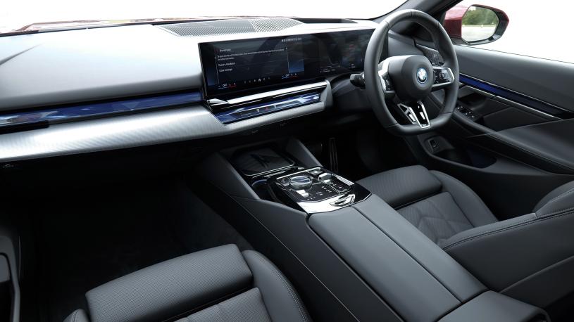 3398590 550e xDrive M Sport Pro 4dr Auto [Comfort Plus]