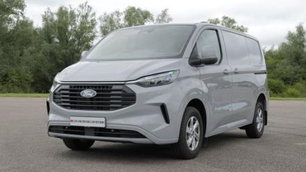 Ford TRANSIT CUSTOM 2.0 EcoBlue 170 L1 Nugget Titanium 4dr Auto