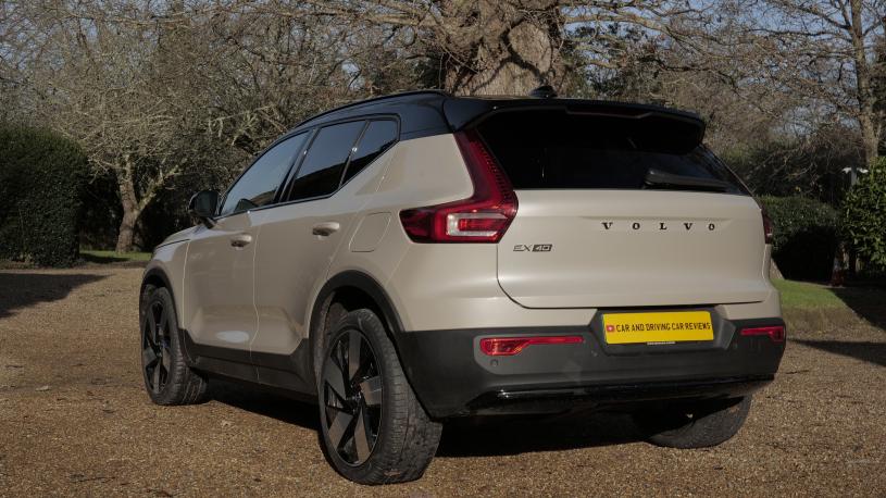 3408569 300kW Twin Motor Plus 82kWh 5dr AWD Auto