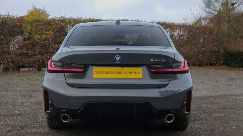 3413330 330e 22.3 kWh Sport 4dr Step Auto