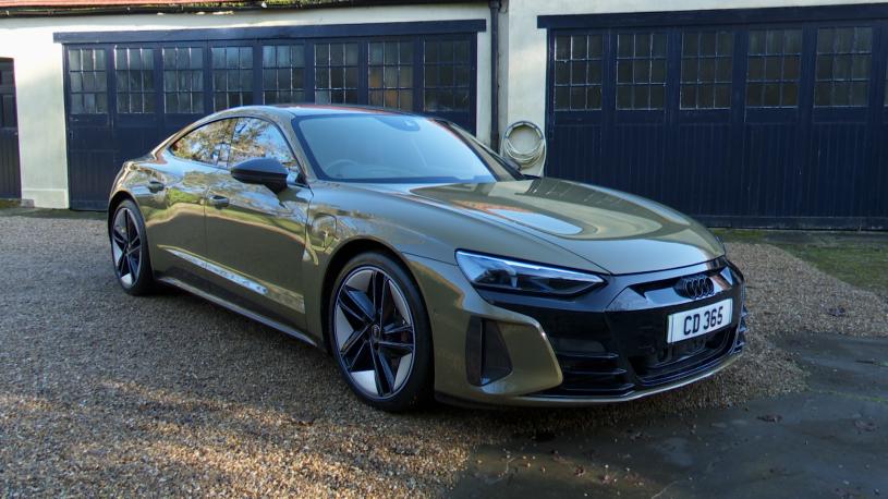 3417829 500kW 105kWh Carbon Black 4dr Auto