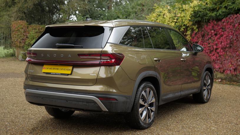 3430389 2.0 TDI 193 Sport Line 4X4 5dr DSG [7 Seat]