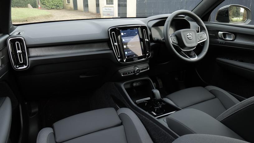 3436847 185kW Ext Range Plus Black Editon 82kWh 5dr Auto