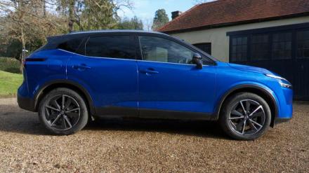 Nissan Qashqai Hatchback 1.3 DiG-T MH Visia 5dr