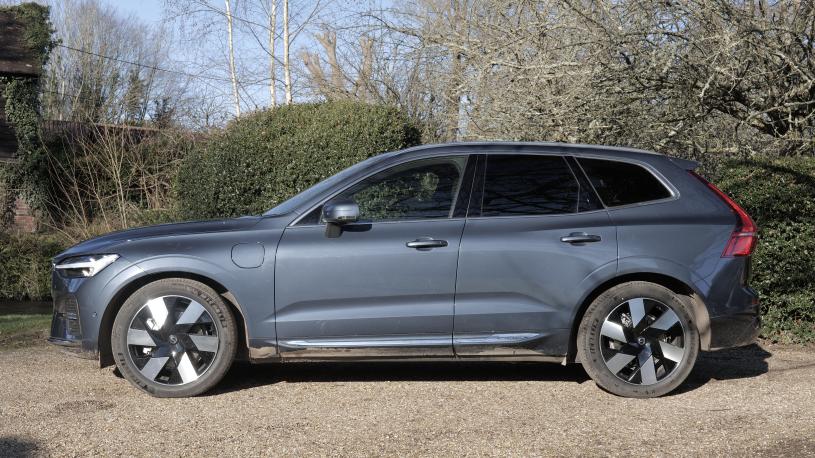 2220702 2.0 T8 [455] RC PHEV Ultimate Dark 5dr AWD Gtron