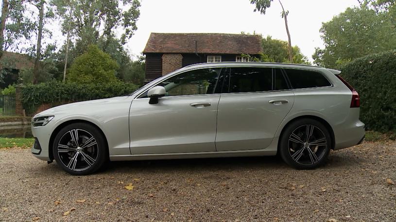 3413413 2.0 B4P Plus Dark 5dr Auto [7 speed]