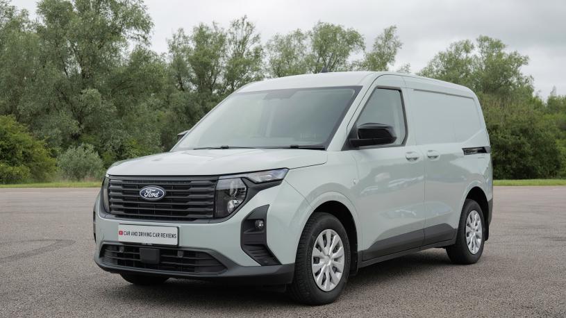 3394597 1.0 EcoBoost 125ps Trend Van Auto