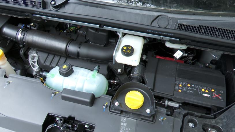 3429569 LL30 Blue dCi 150 Extra [Safety] Crew Van