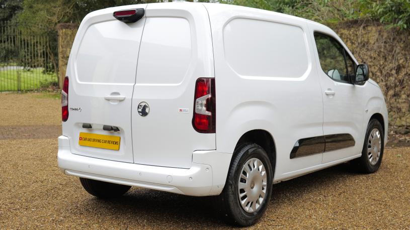 3432447 100kW Prime 50kWh H1 Crew Van Auto