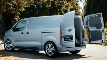 Vauxhall Vivaro Electric 100kW 75kWh Pro H1 Double Cab Auto
