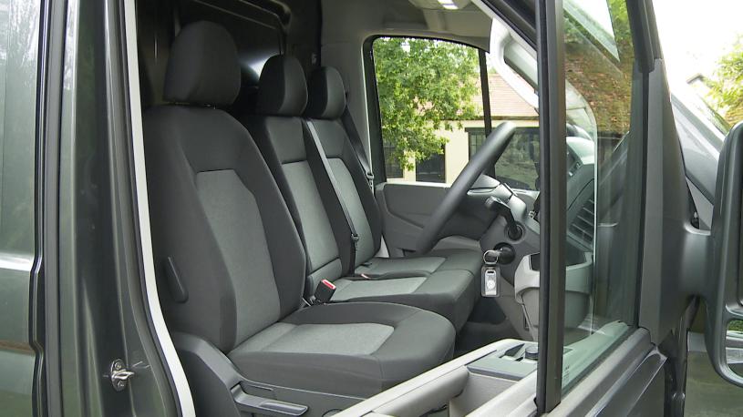 3432513 2.0 TDI 140PS Commerce Bus Extra H/Roof Van Auto