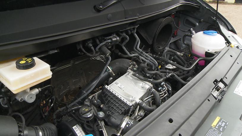 3432569 2.0 TDI 177PS Commerce Plus Extra H/Roof Van Auto