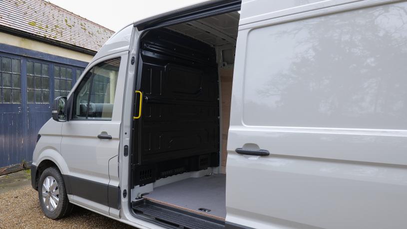 3432589 2.0 TDI 163PS HDE Commerce Bus Extra H/Roof Van