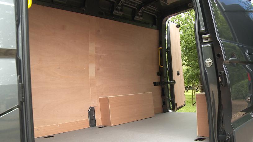 3438224 2.0 TDI 163PS HDE Commerce Bus H/Roof Van Auto