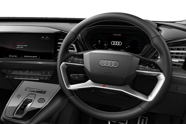 3392295 210kW 45 Quattro 82kWh Black Edition 5dr Auto