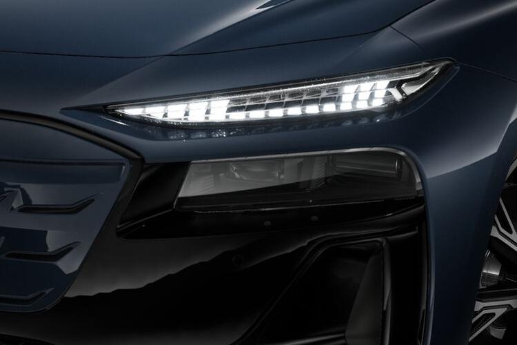 3470582 210kW 83kWh S Line 5dr Auto