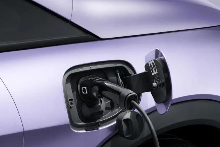 3445113 70kW Active 44.9kWh 5dr Auto