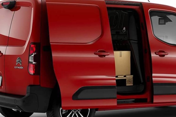 3450081 1.2 110 Plus M 5dr