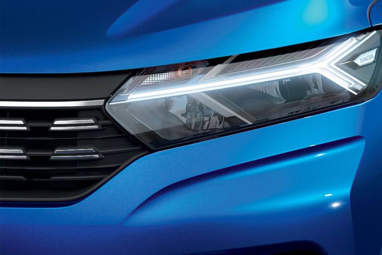 3364339 1.0 Tce Essential 5dr