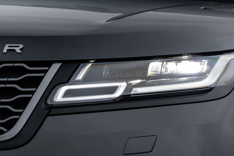 3459137 3.0 P400 MHEV Belgravia Edition 5dr Auto