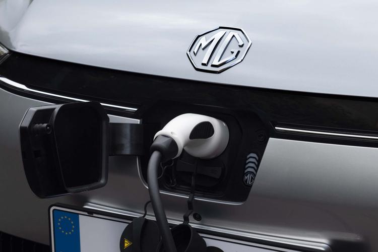 3466898 115kW SE EV Long Range 61kWh 5dr Auto