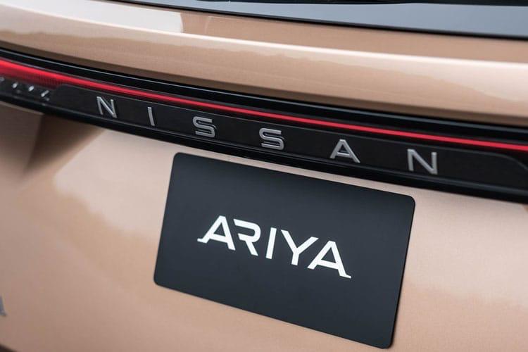 3438371 160kW Advance 63kWh 22kWCh 5dr Auto [SkyBoseTchPk]