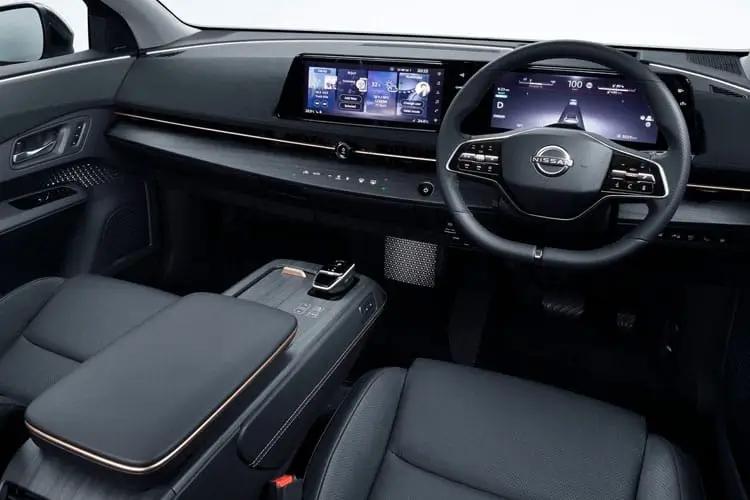 3438371 160kW Advance 63kWh 22kWCh 5dr Auto [SkyBoseTchPk]