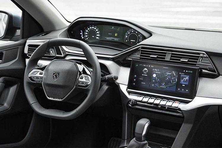 3436693 1.6 Plug-in Hybrid 225 GT 5dr e-DSC7