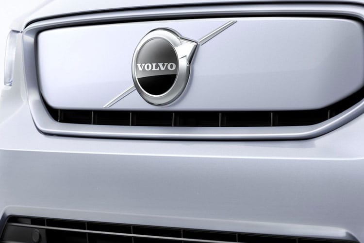 3438754 300kW Recharge Twin Ultimate 82kWh 5dr AWD Auto