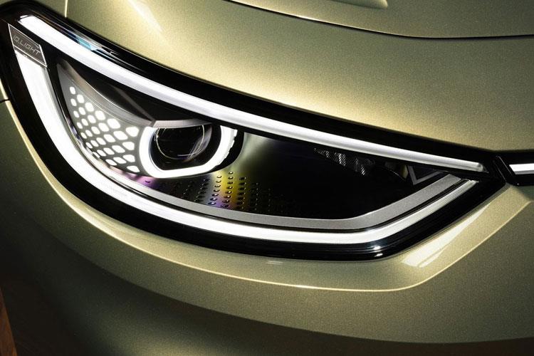 3467546 150kW Pro S 79kWh 5dr Auto Comf/Ext/PanRf/DAP/5St