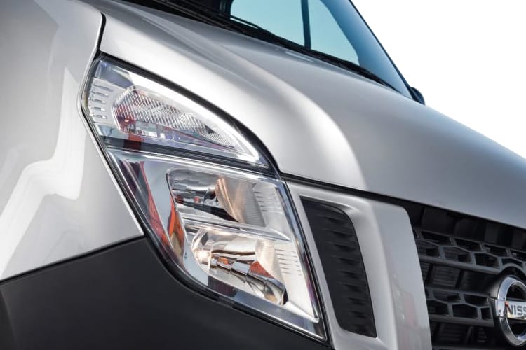 3449515 2.3 dci 145ps Acenta Chassis Cab