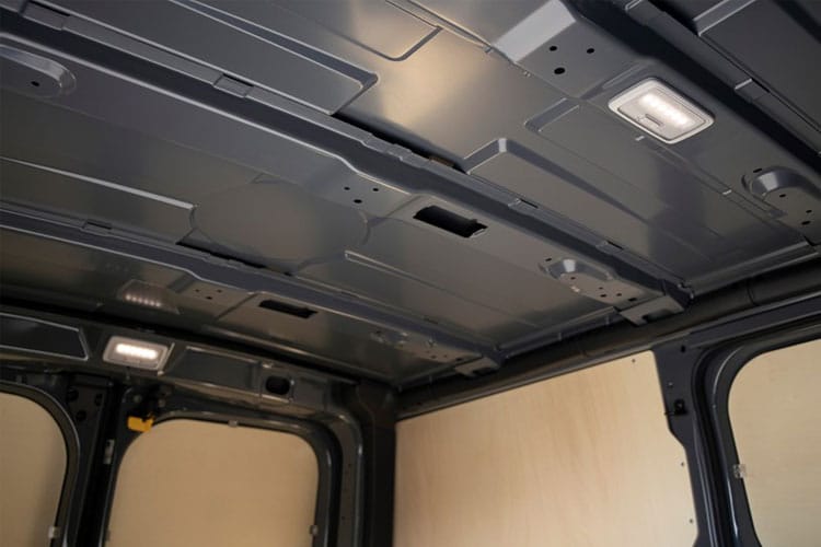 3438879 LL30 Blue dCi 150 Extra Van EDC