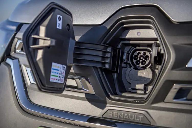 3405477 ML19 90kW 44kWh Advance [Safety] Van Auto